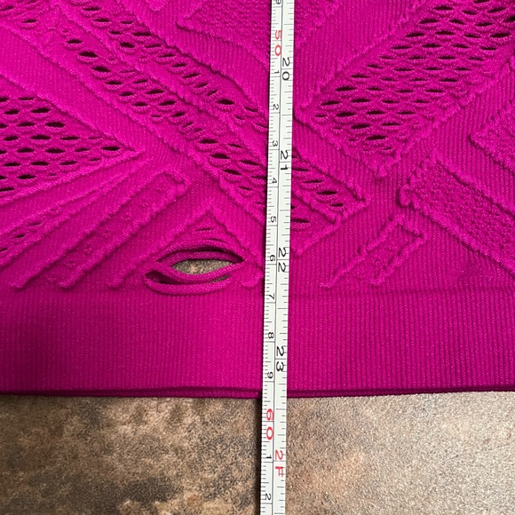FABLETICS Womens Isabella Knit Magenta Tank Medium EUC - Picture 6 of 10